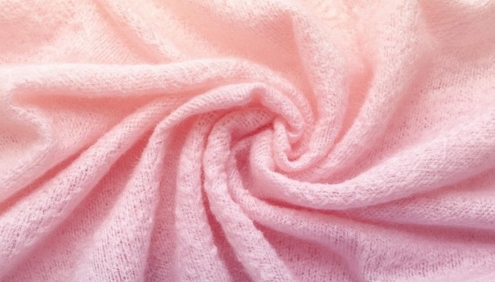 How to Remove Pilling From Cashmere