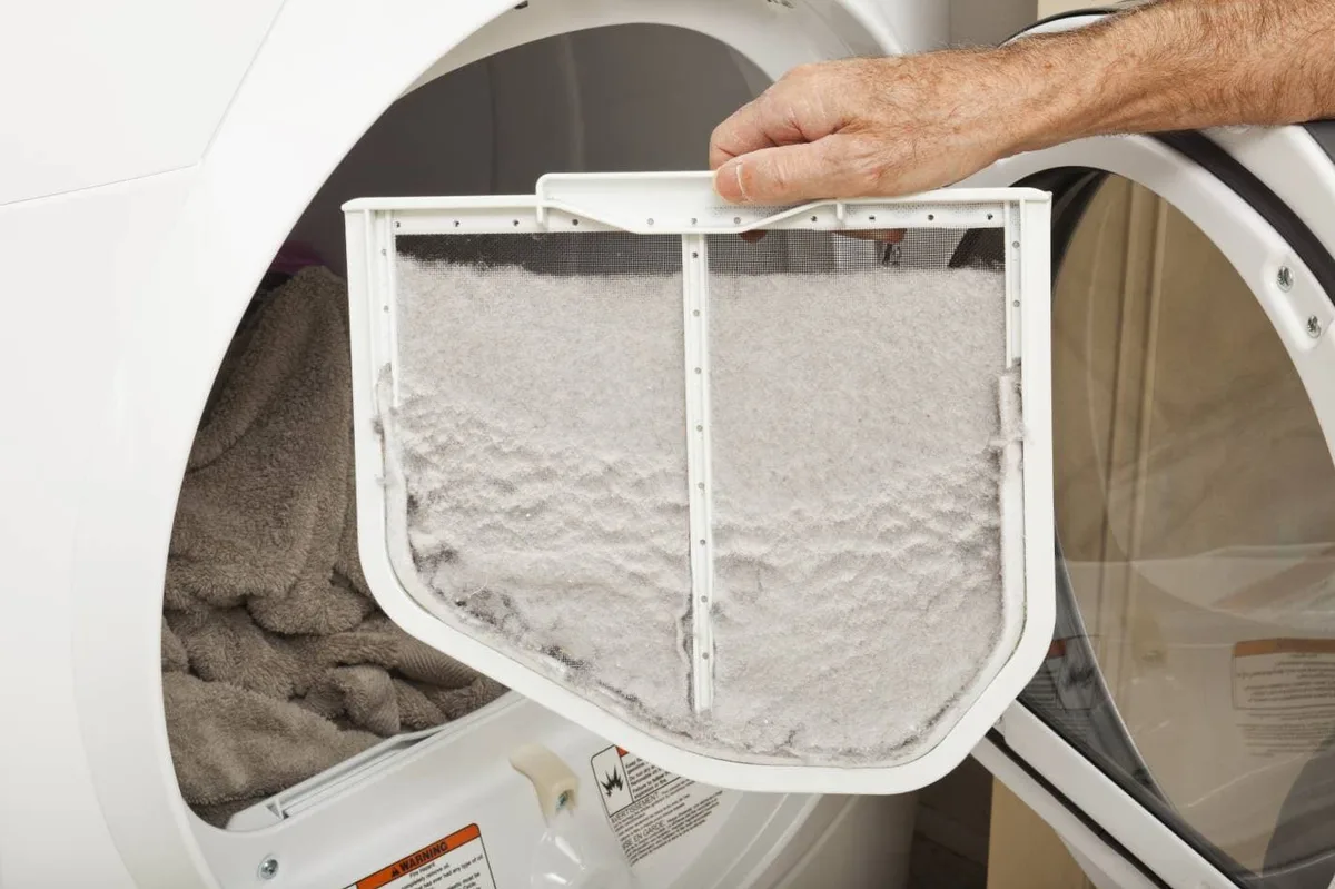 How to Clean Dryer Lint Trap