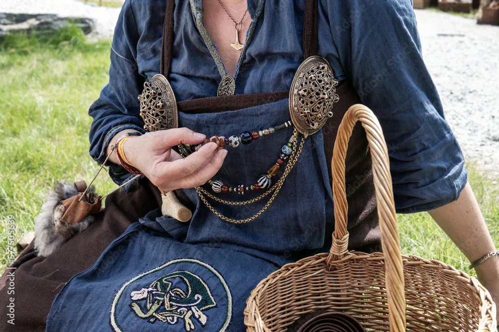 What clothes did Vikings wear